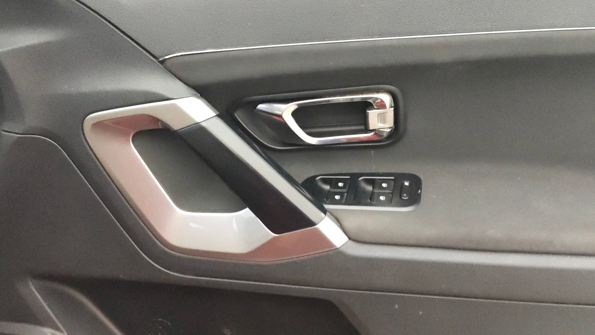 View 2022 Tata Harrier XE Image 34 Used 2022 Tata Harrier XE Image 34