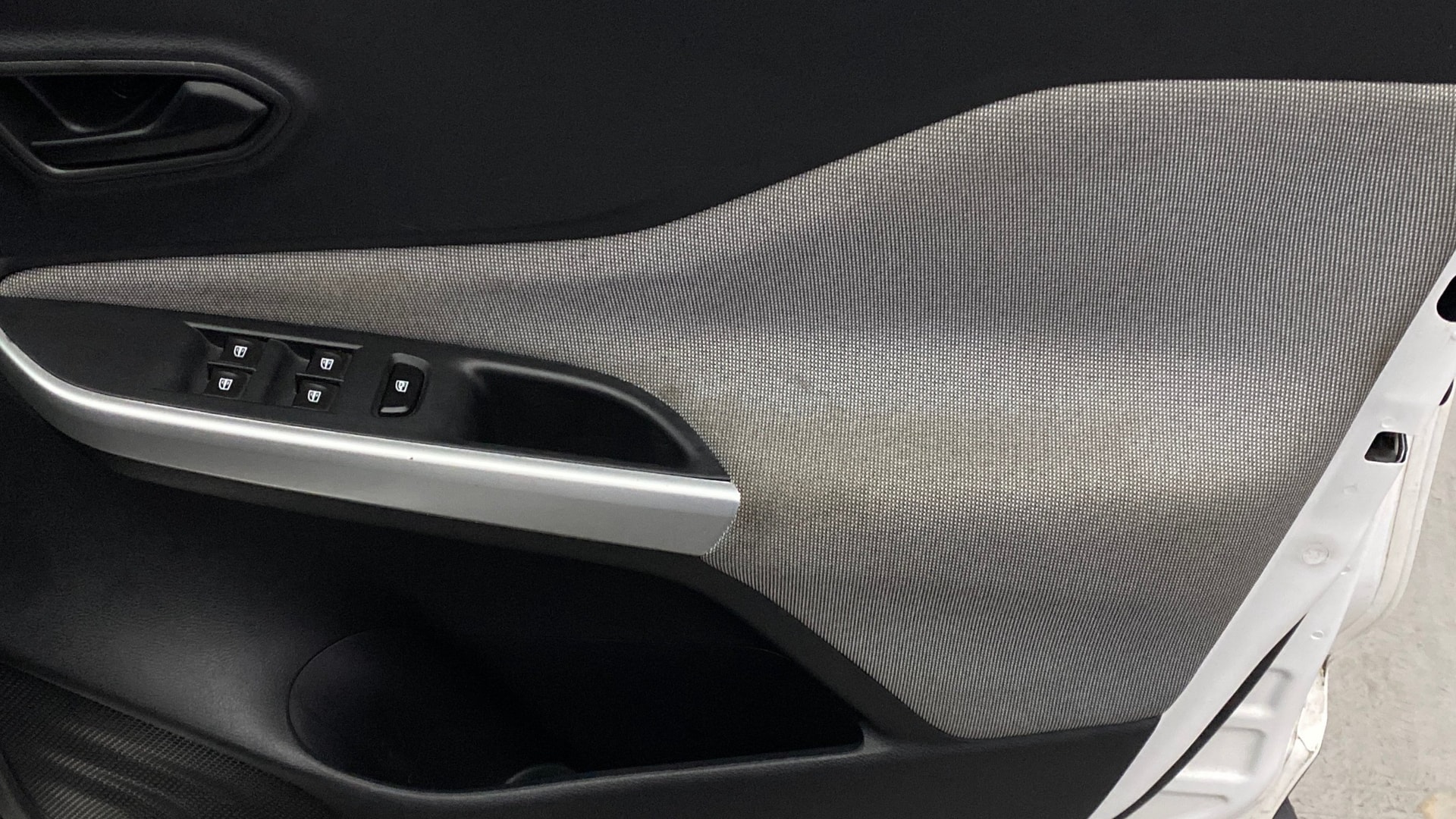 View 2021 Nissan Magnite XE Image 33 Used 2021 Nissan Magnite XE Image 33