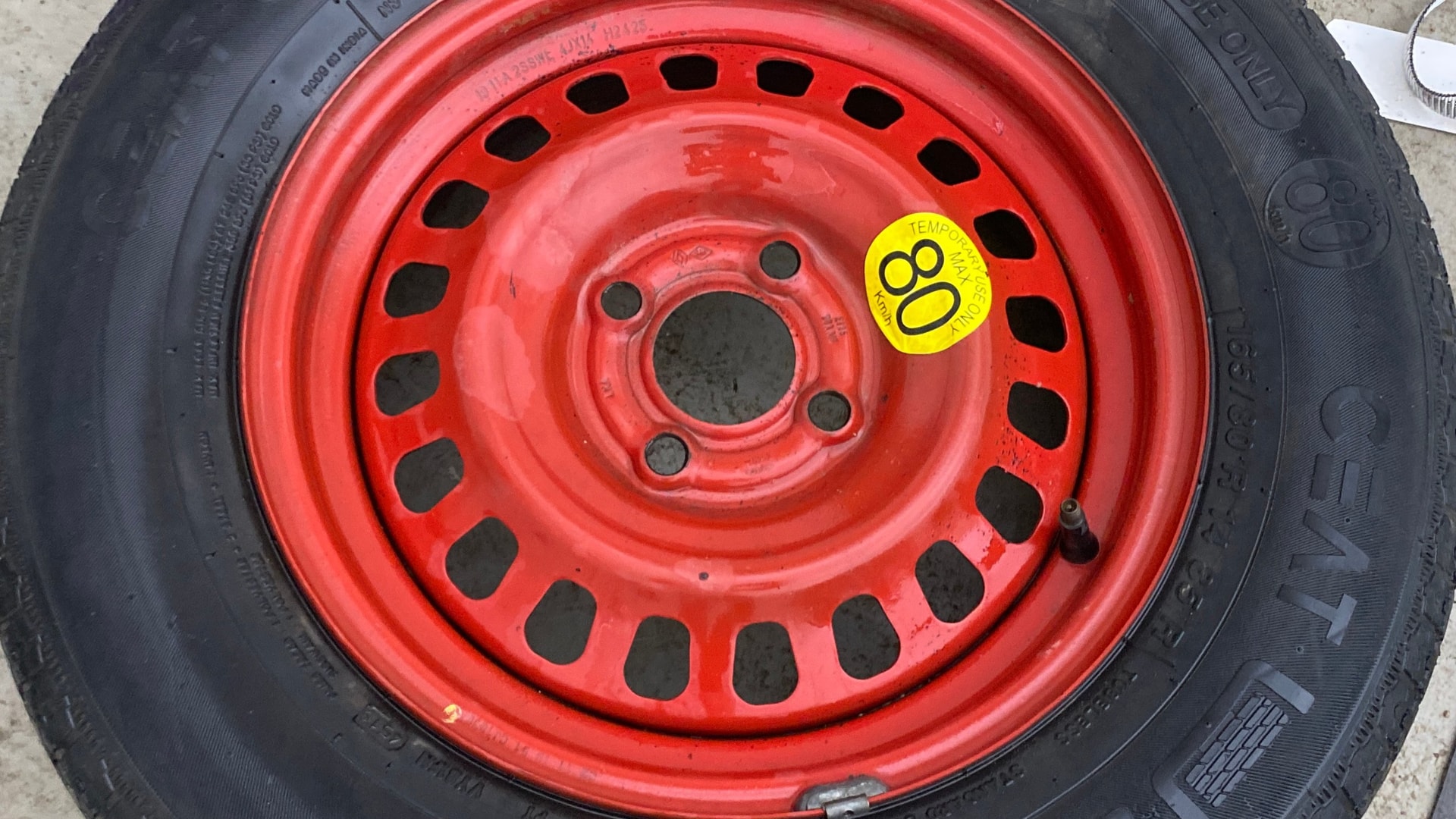 View 2020 Renault Triber RXZ Image 26 Used 2020 Renault Triber RXZ Image 26