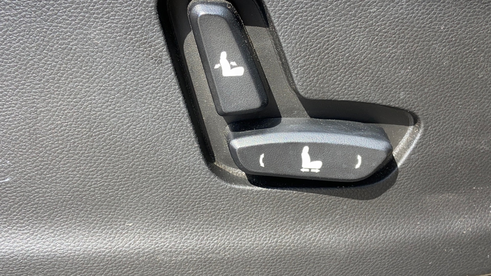 View 2023 MG Hector Sharp Diesel Image 19 Used 2023 MG Hector Sharp Diesel Image 19