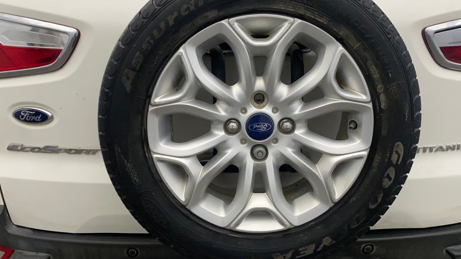 View 2017 Ford EcoSport 1.5 TDCi Diesel Ambiente BS IV Image 25 Used 2017 Ford EcoSport 1.5 TDCi Diesel Ambiente BS IV Image 25