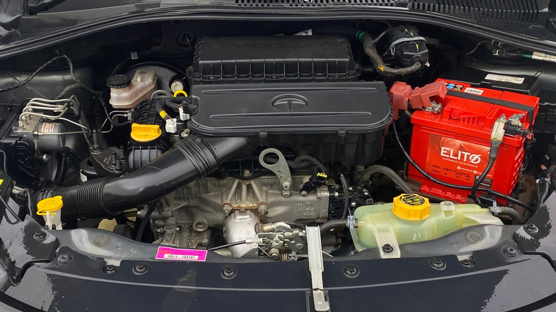 View 2023 Tata Tigor XE Diesel Image 42 Used 2023 Tata Tigor XE Diesel Image 42
