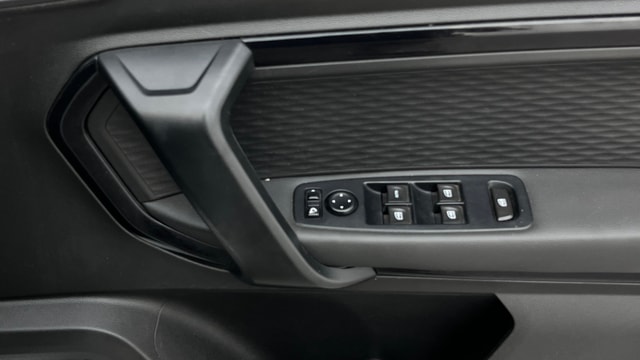 View Renault Kiger Image 39 Used Renault Kiger Image 39