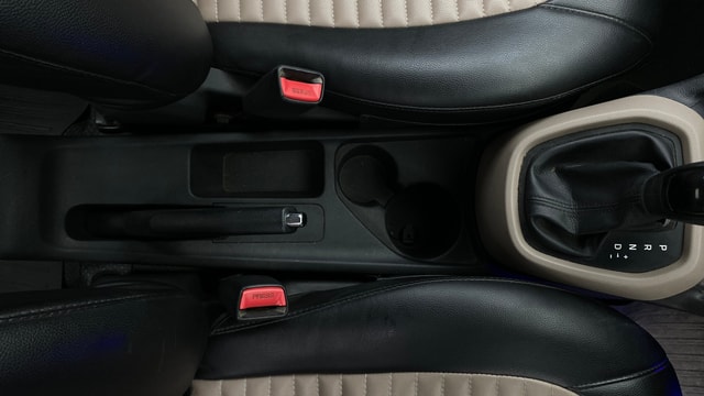View Hyundai Grand i10 Image 37 Used Hyundai Grand i10 Image 37