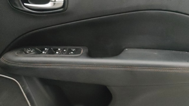 View Jeep Compass Image 38 Used Jeep Compass Image 38