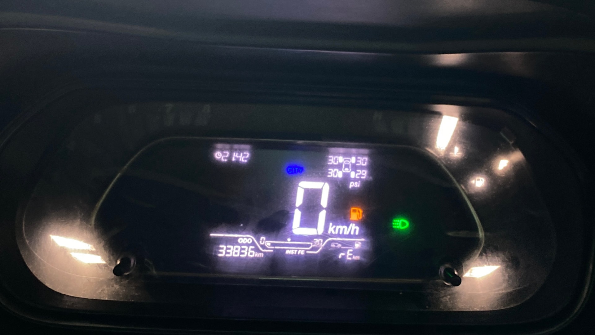 View 2023 Tata Nexon Revotron XZ Plus Luxs Jet Edition Image 36 Used 2023 Tata Nexon Revotron XZ Plus Luxs Jet Edition Image 36