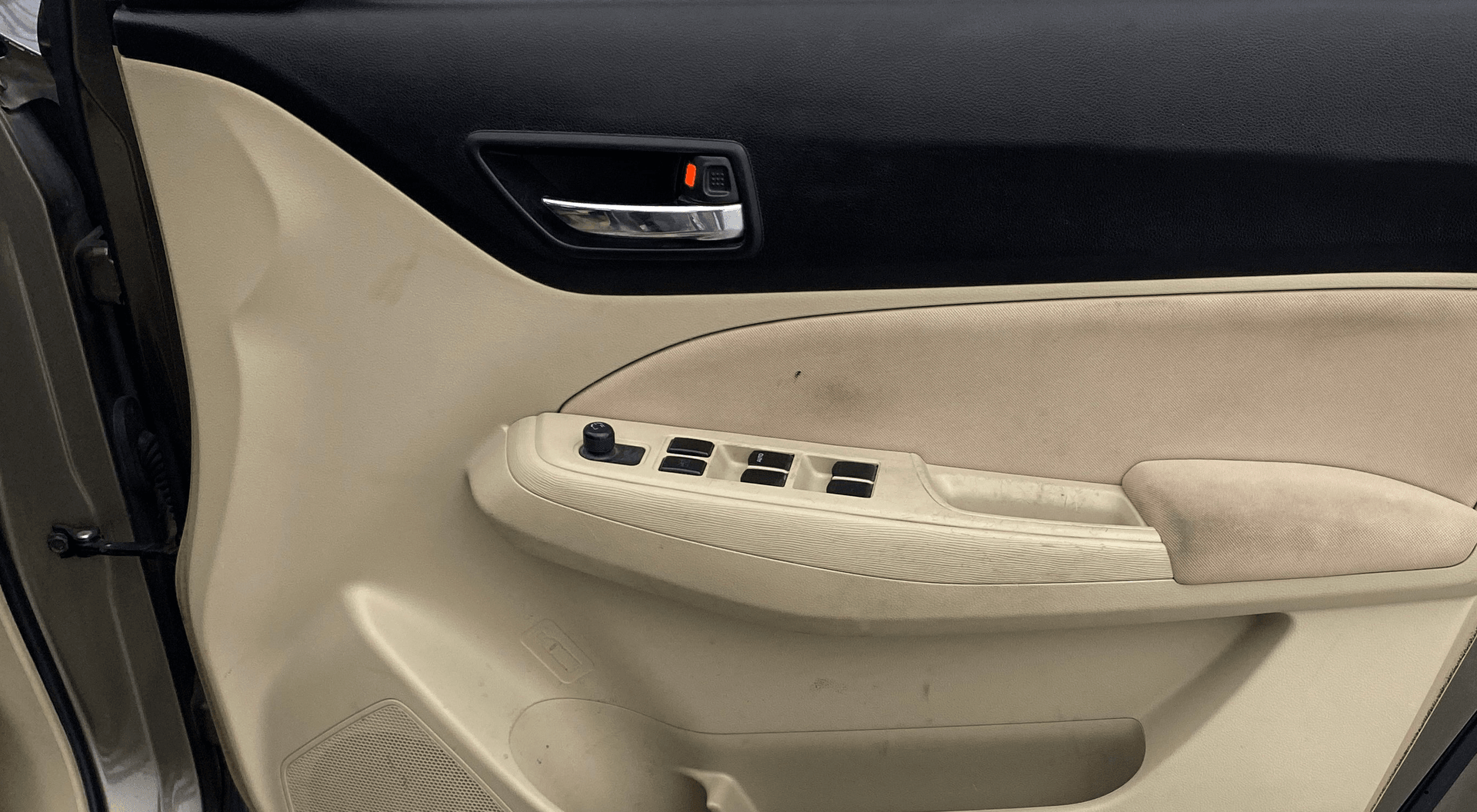 View 2018 Maruti Suzuki 1000 Base Variant Image 33 Used 2018 Maruti Suzuki 1000 Base Variant Image 33