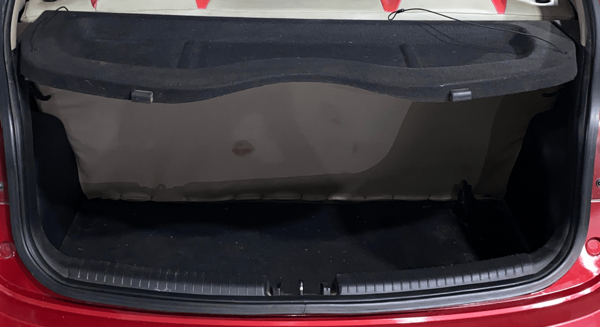 View 2018 Hyundai Grand i10 Sportz 1.2 Kappa Image 10 Used 2018 Hyundai Grand i10 Sportz 1.2 Kappa Image 10
