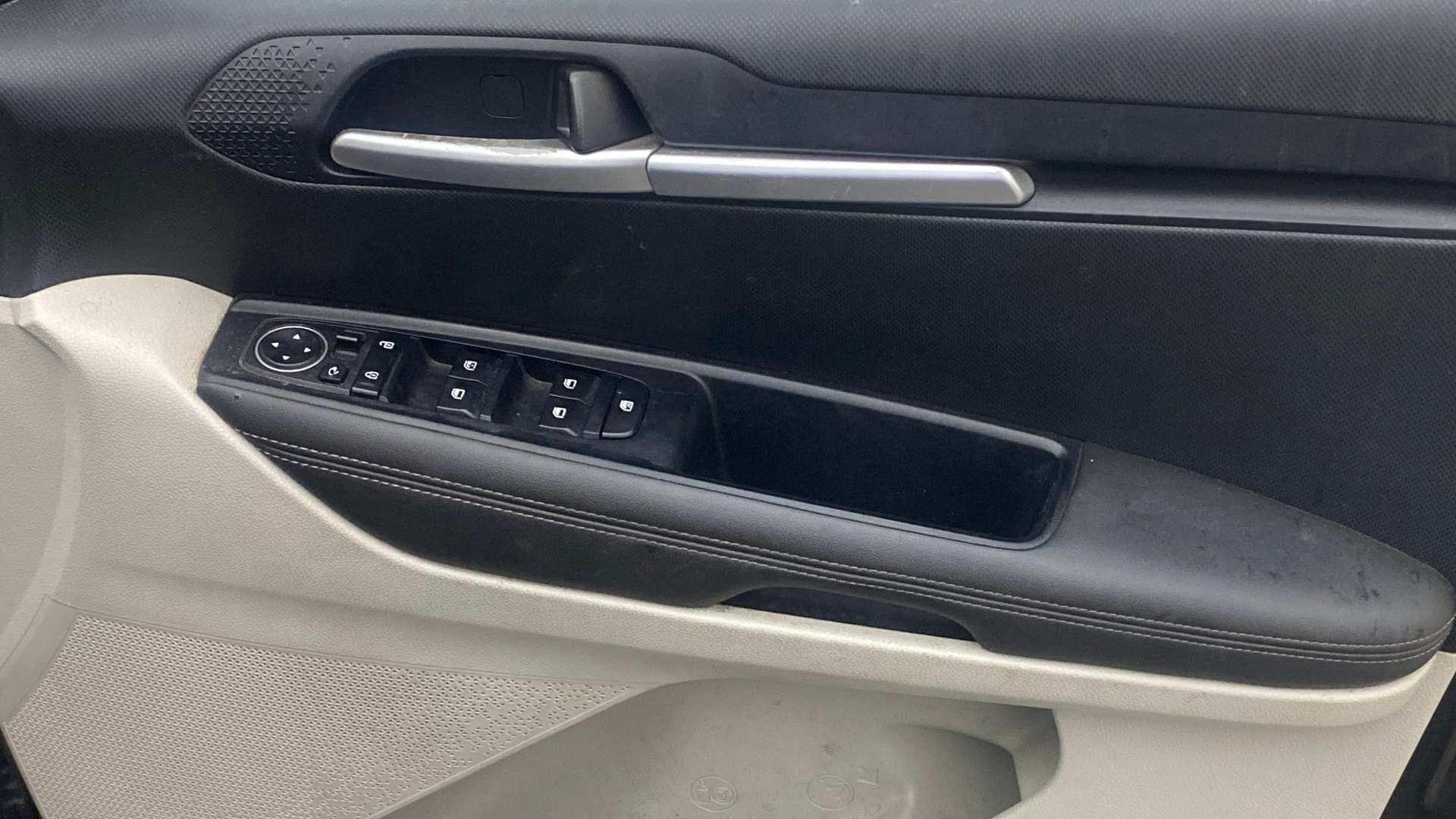 Used 2022 Kia Sonet Used 2022 Kia Sonet