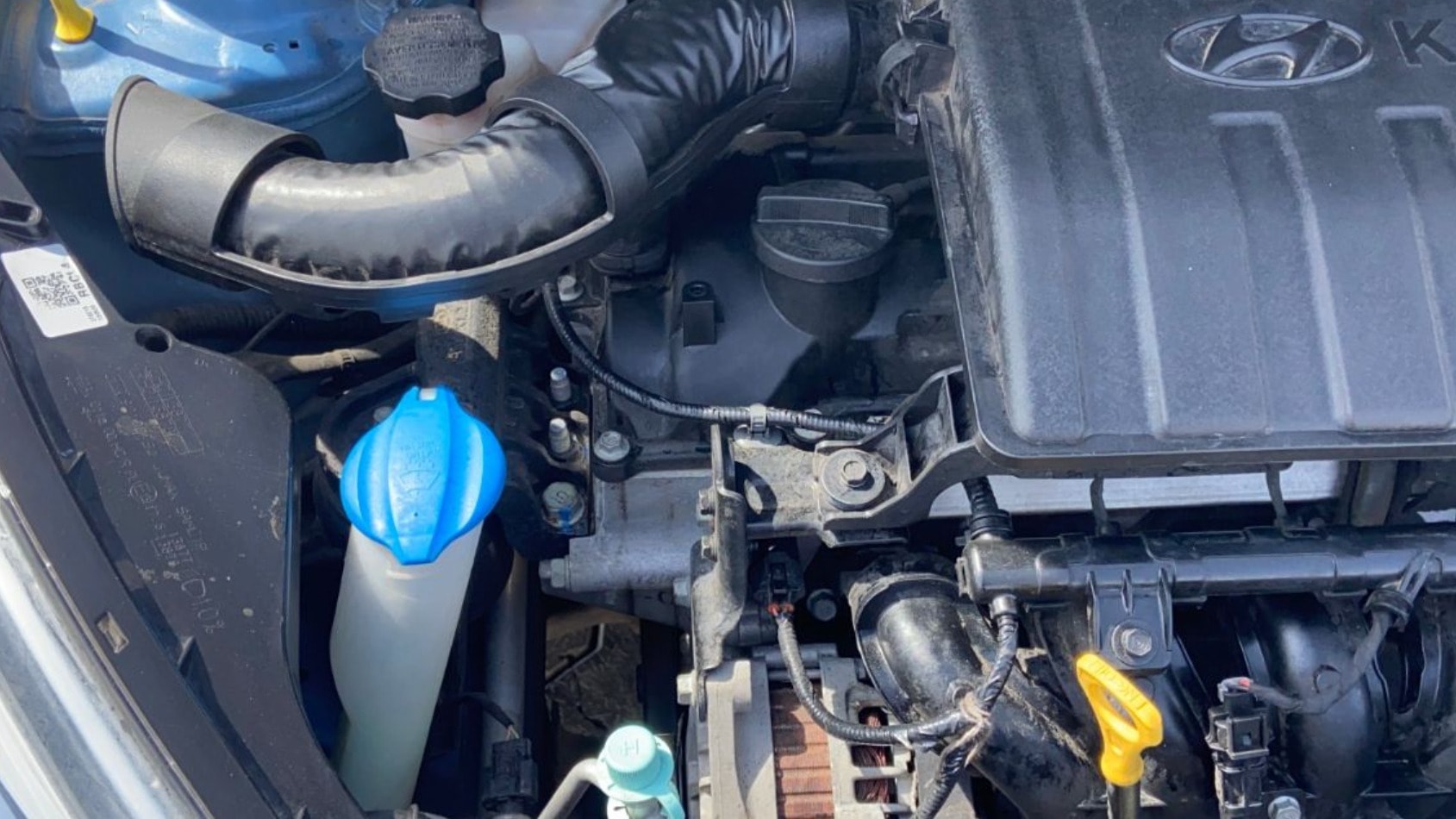 View 2019 Hyundai Grand i10 1.2 Sportz AT Petrol Image 3 Used 2019 Hyundai Grand i10 1.2 Sportz AT Petrol Image 3