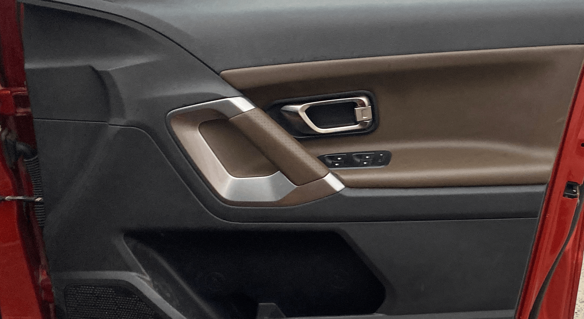 View 2020 Tata Harrier XE Image 34 Used 2020 Tata Harrier XE Image 34
