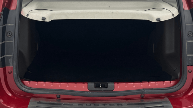 View Renault Duster Image 10 Used Renault Duster Image 10