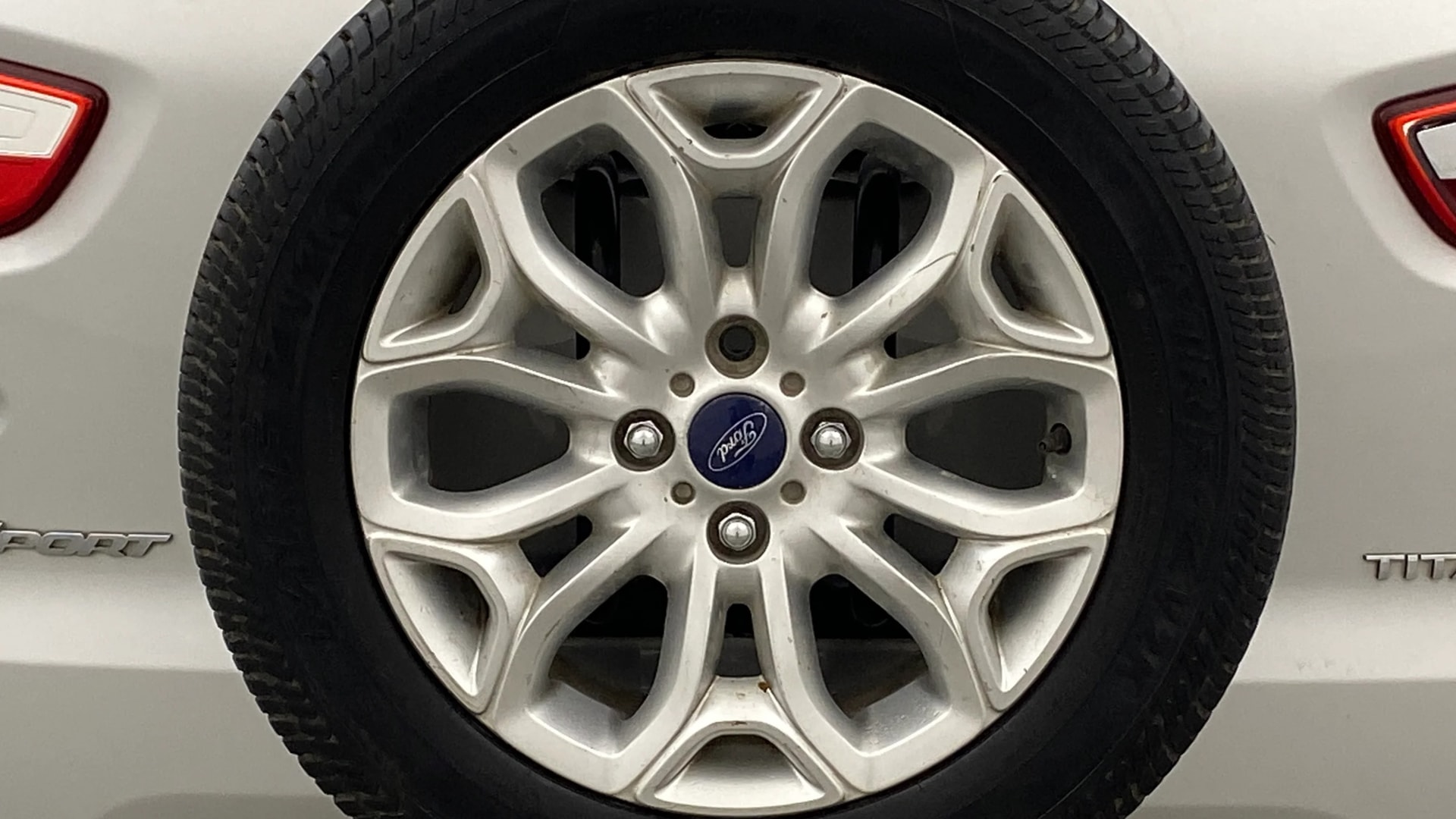View 2014 Ford EcoSport 1.5 TDCi Diesel Ambiente BS IV Image 25 Used 2014 Ford EcoSport 1.5 TDCi Diesel Ambiente BS IV Image 25
