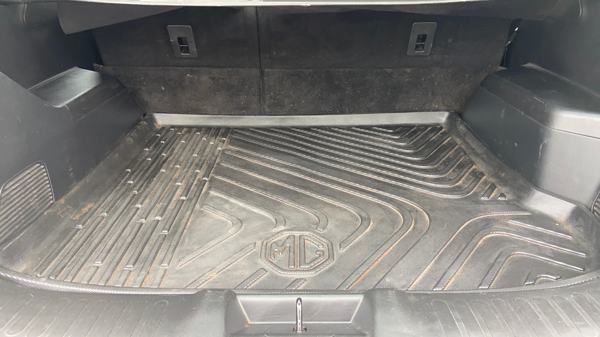 View 2023 MG Hector Sharp Diesel Image 11 Used 2023 MG Hector Sharp Diesel Image 11