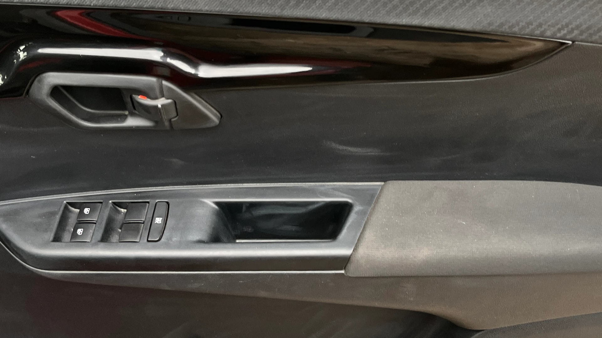 Used 2018 Mahindra KUV100 Used 2018 Mahindra KUV100