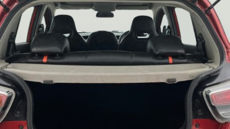 Used 2018 Mahindra KUV100 Used 2018 Mahindra KUV100
