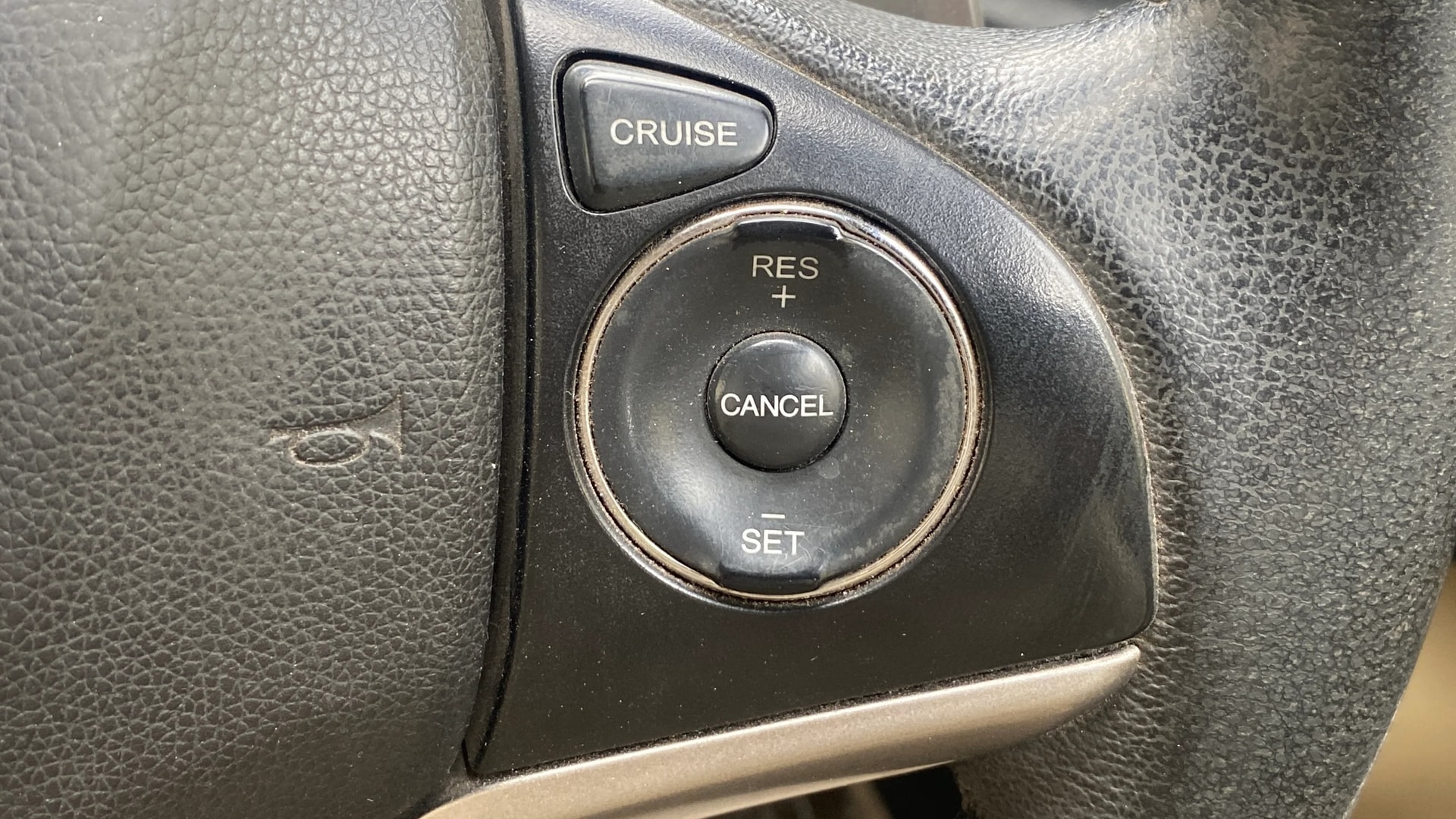 View 2019 Honda City ZX CVT Image 3 Used 2019 Honda City ZX CVT Image 3