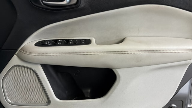 View Jeep Compass Image 33 Used Jeep Compass Image 33