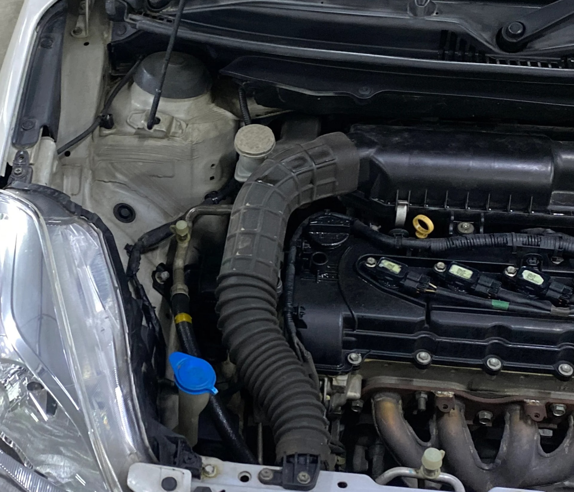 View 2018 Maruti Suzuki 1000 Base Variant Image 3 Used 2018 Maruti Suzuki 1000 Base Variant Image 3