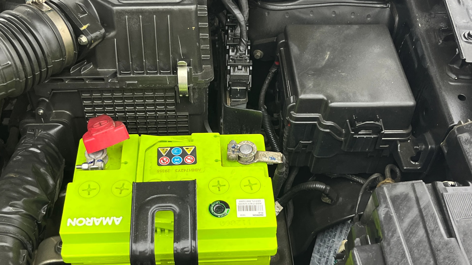 Used 2019 Mahindra XUV300 Used 2019 Mahindra XUV300