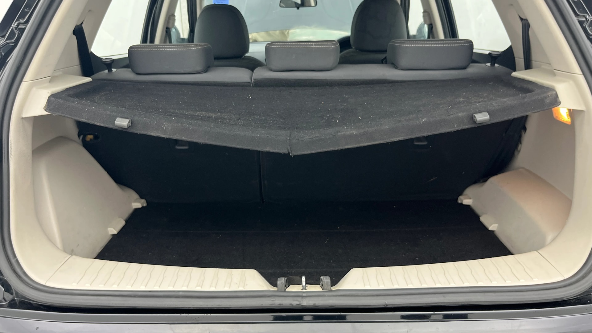 Used 2019 Mahindra XUV300 Used 2019 Mahindra XUV300