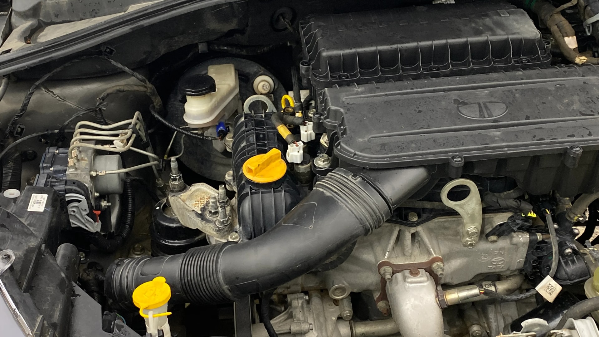 Used 2022 Tata Tiago Used 2022 Tata Tiago