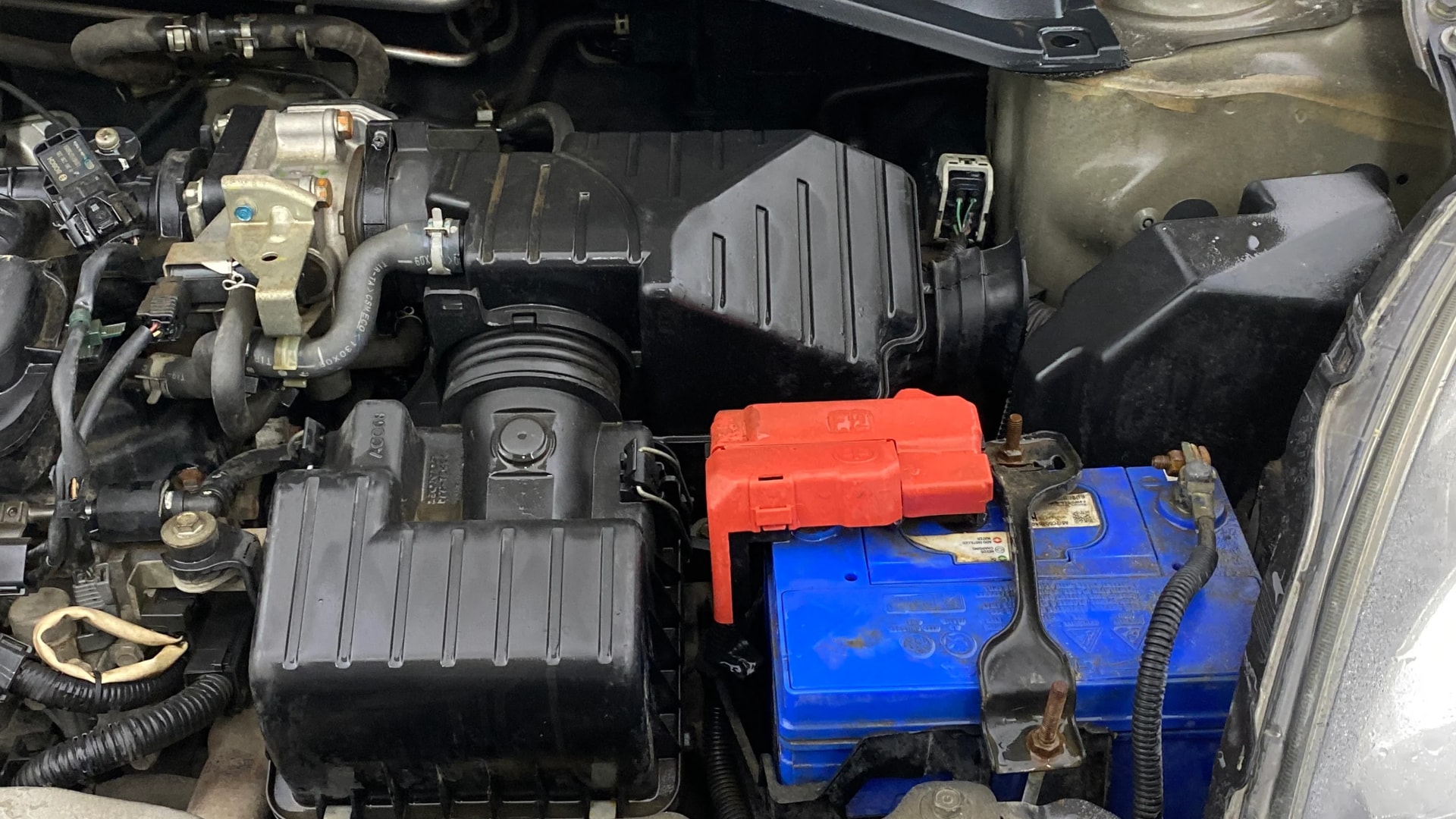 View 2014 Honda Amaze E MT Petrol BS IV Image 13 Used 2014 Honda Amaze E MT Petrol BS IV Image 13