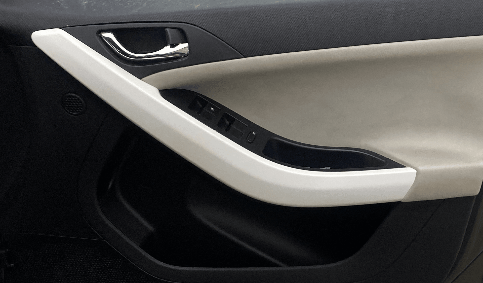 View 2024 Tata Nexon Revotron XE Image 34 Used 2024 Tata Nexon Revotron XE Image 34