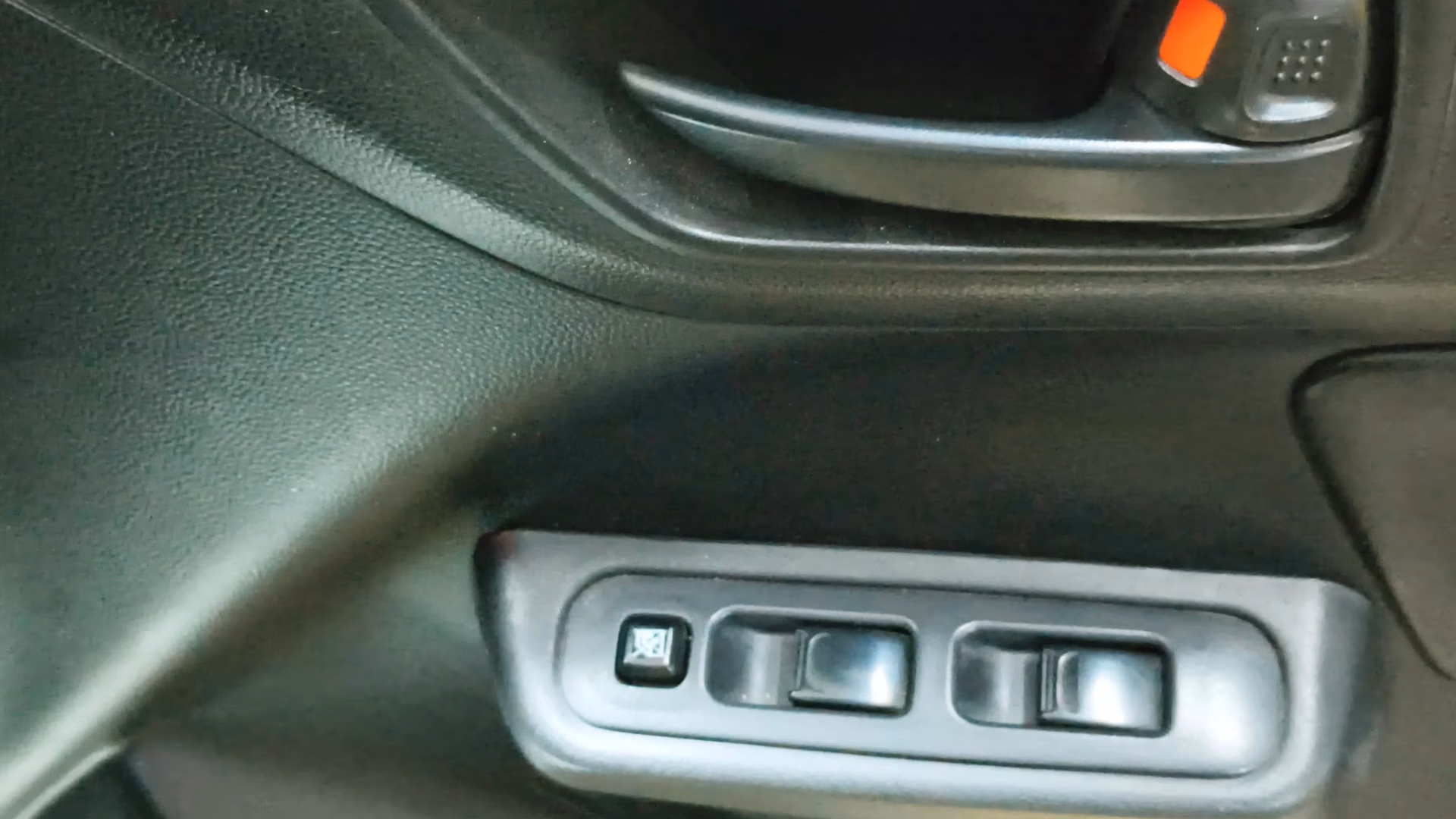 View 2023 Maruti Suzuki 1000 Base Variant Image 33 Used 2023 Maruti Suzuki 1000 Base Variant Image 33