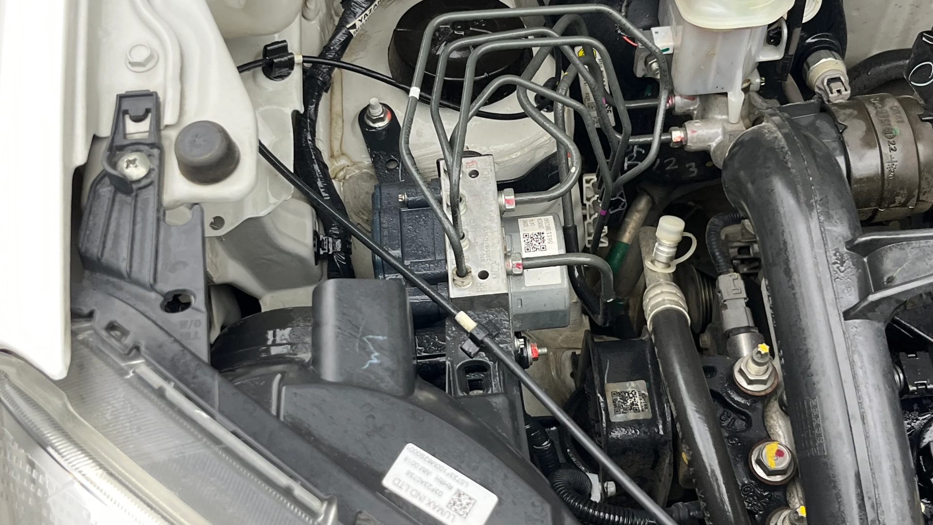 View 2023 Maruti Suzuki 1000 Base Variant Image 3 Used 2023 Maruti Suzuki 1000 Base Variant Image 3