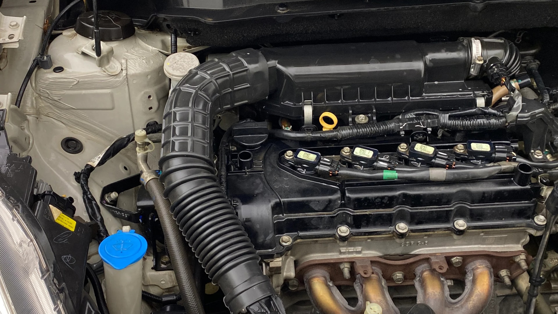 View 2019 Maruti Suzuki 1000 Base Variant Image 3 Used 2019 Maruti Suzuki 1000 Base Variant Image 3