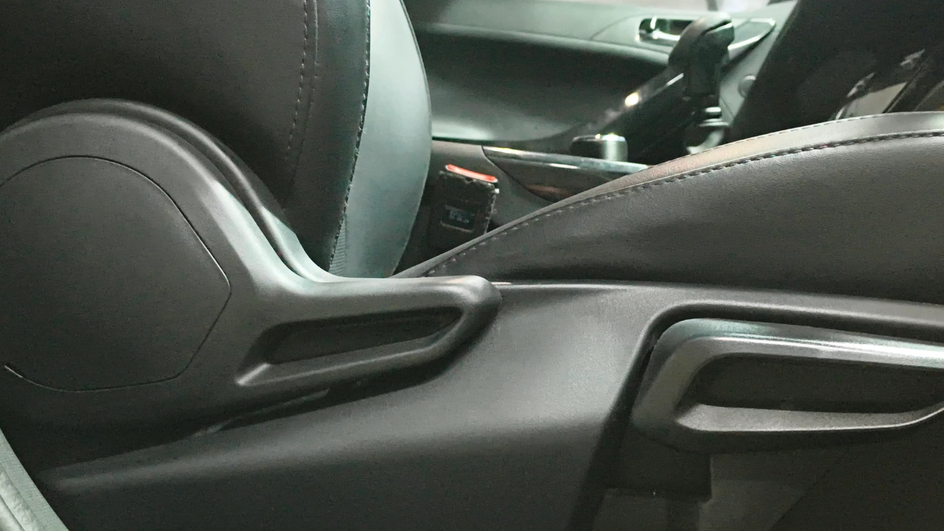 View 2024 Tata Nexon Revotron XE Image 18 Used 2024 Tata Nexon Revotron XE Image 18