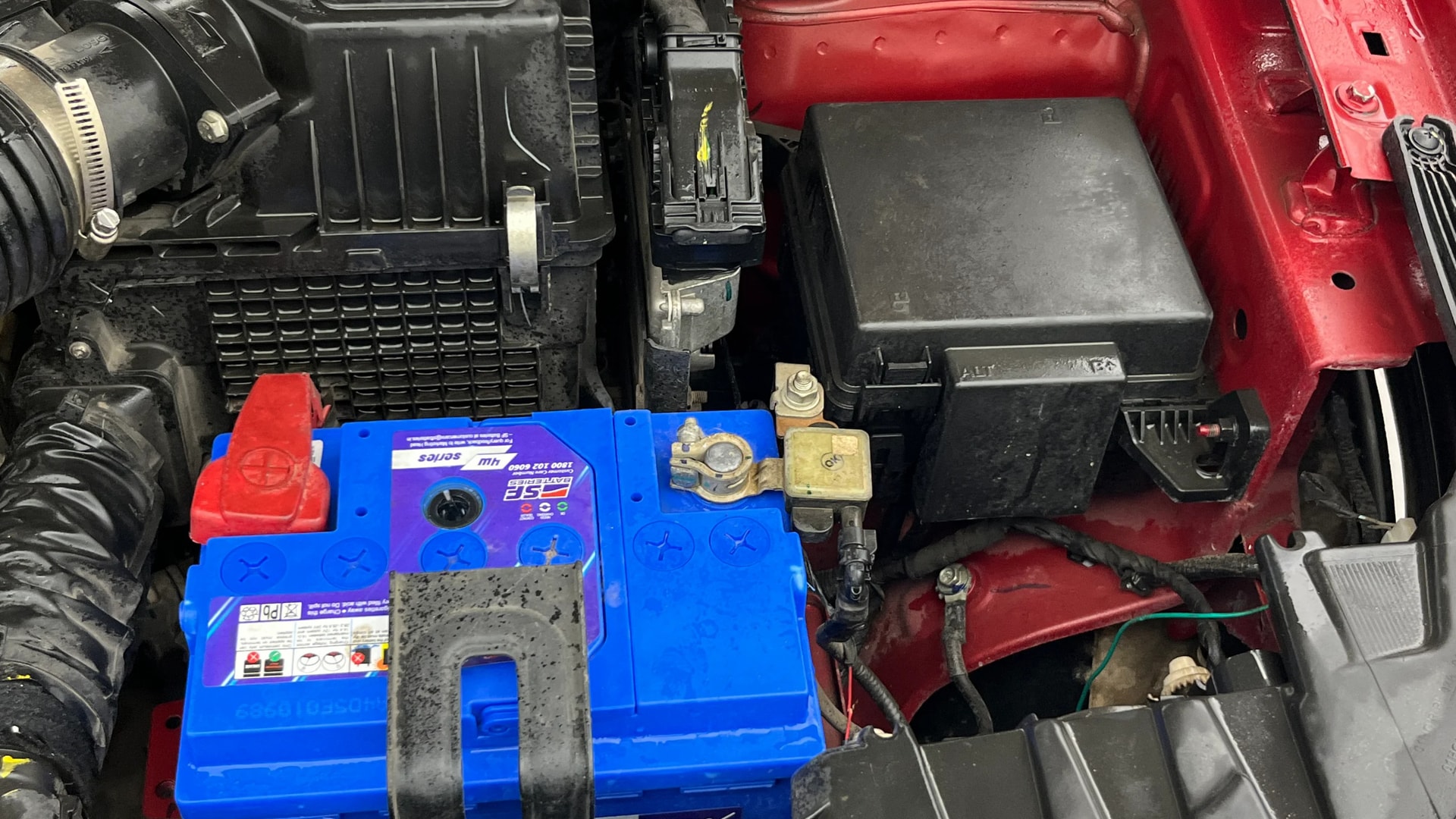 Used 2022 Mahindra XUV300 Used 2022 Mahindra XUV300