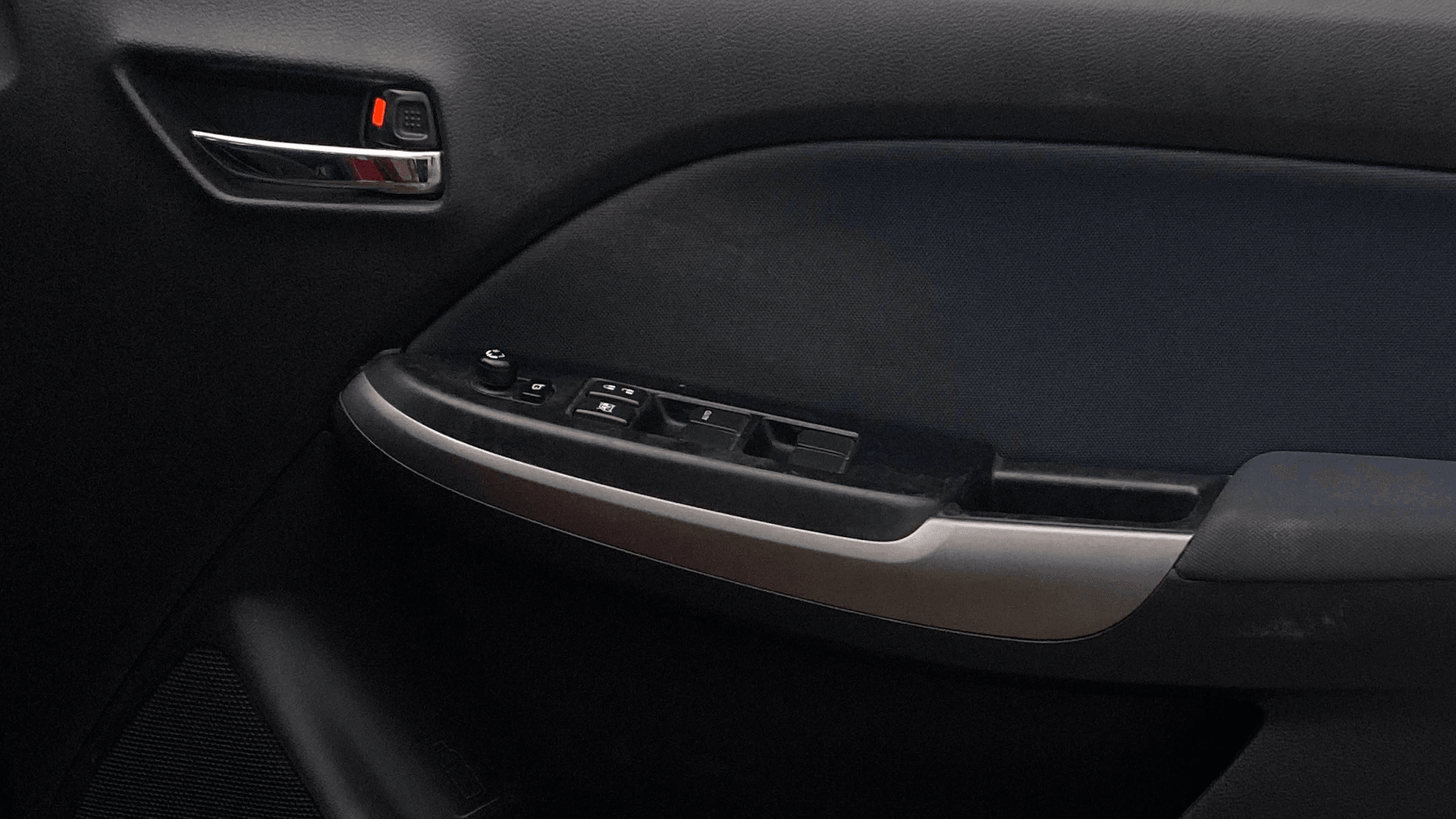 View 2021 Maruti Suzuki 1000 Base Variant Image 33 Used 2021 Maruti Suzuki 1000 Base Variant Image 33