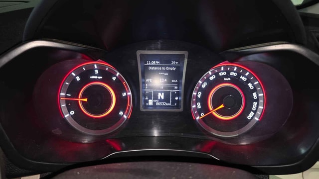 View Mahindra XUV300 Image 33 Used Mahindra XUV300 Image 33