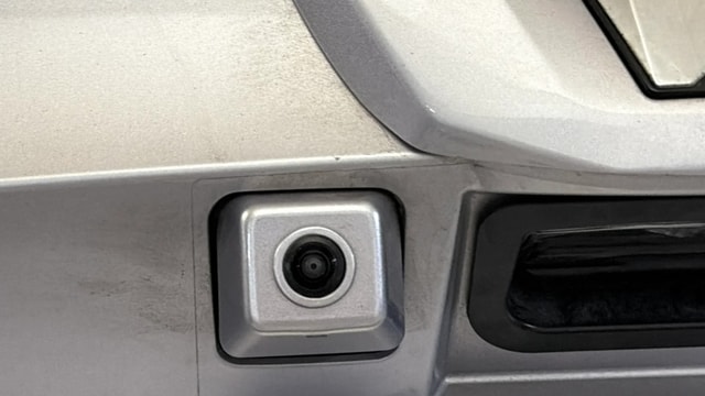 View Mahindra XUV700 Image 17 Used Mahindra XUV700 Image 17