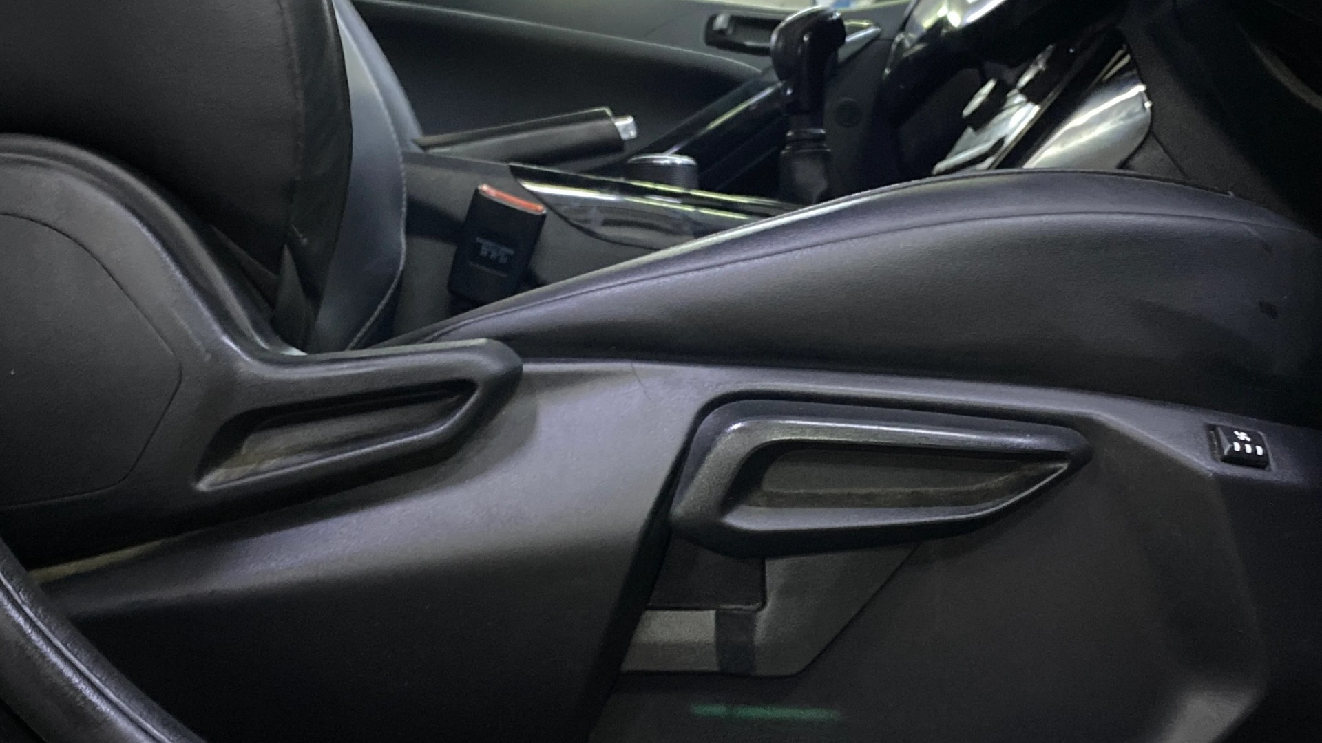 View 2023 Tata Nexon Revotron XE Image 11 Used 2023 Tata Nexon Revotron XE Image 11