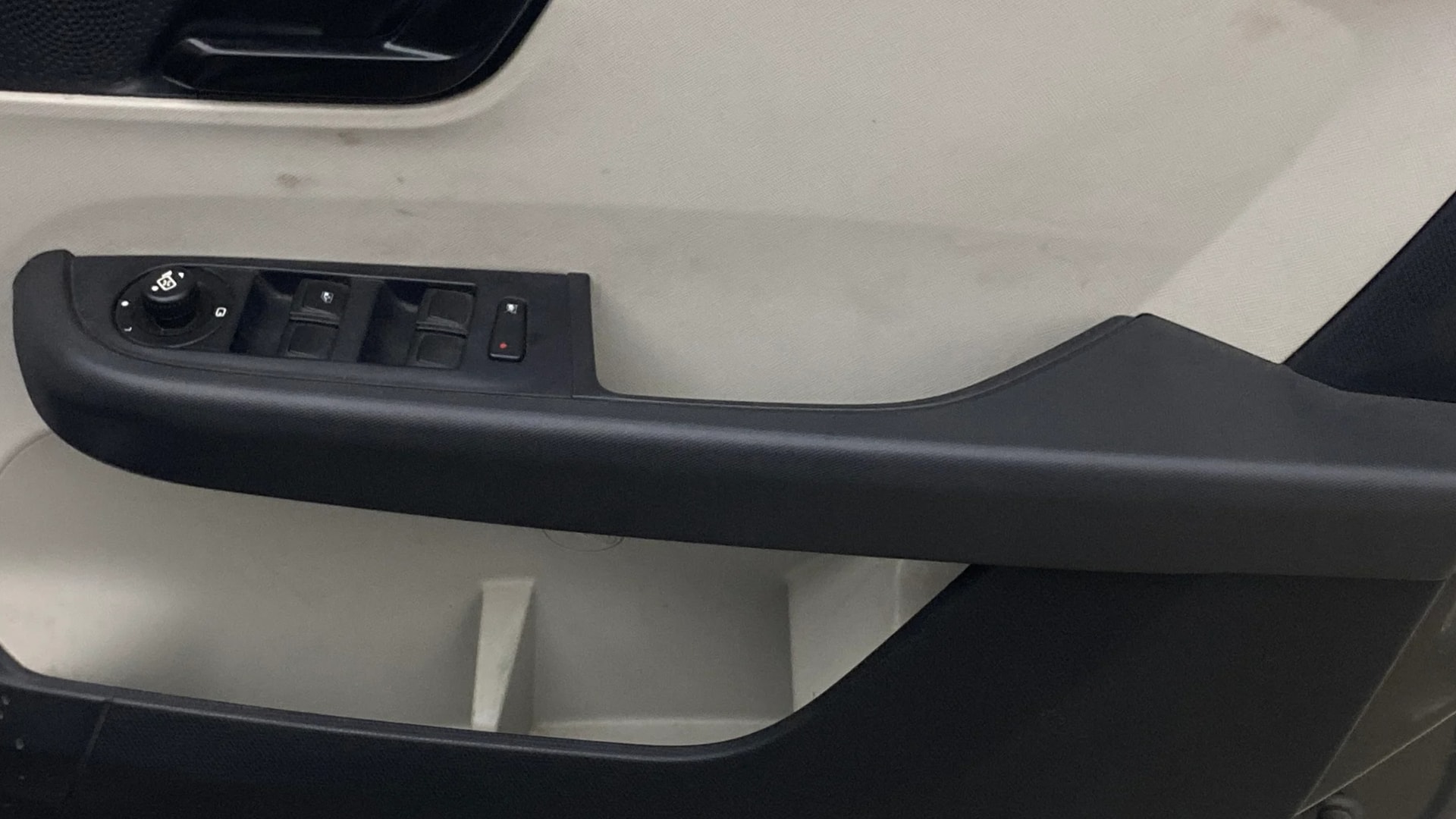 Used 2024 Tata Altroz Used 2024 Tata Altroz