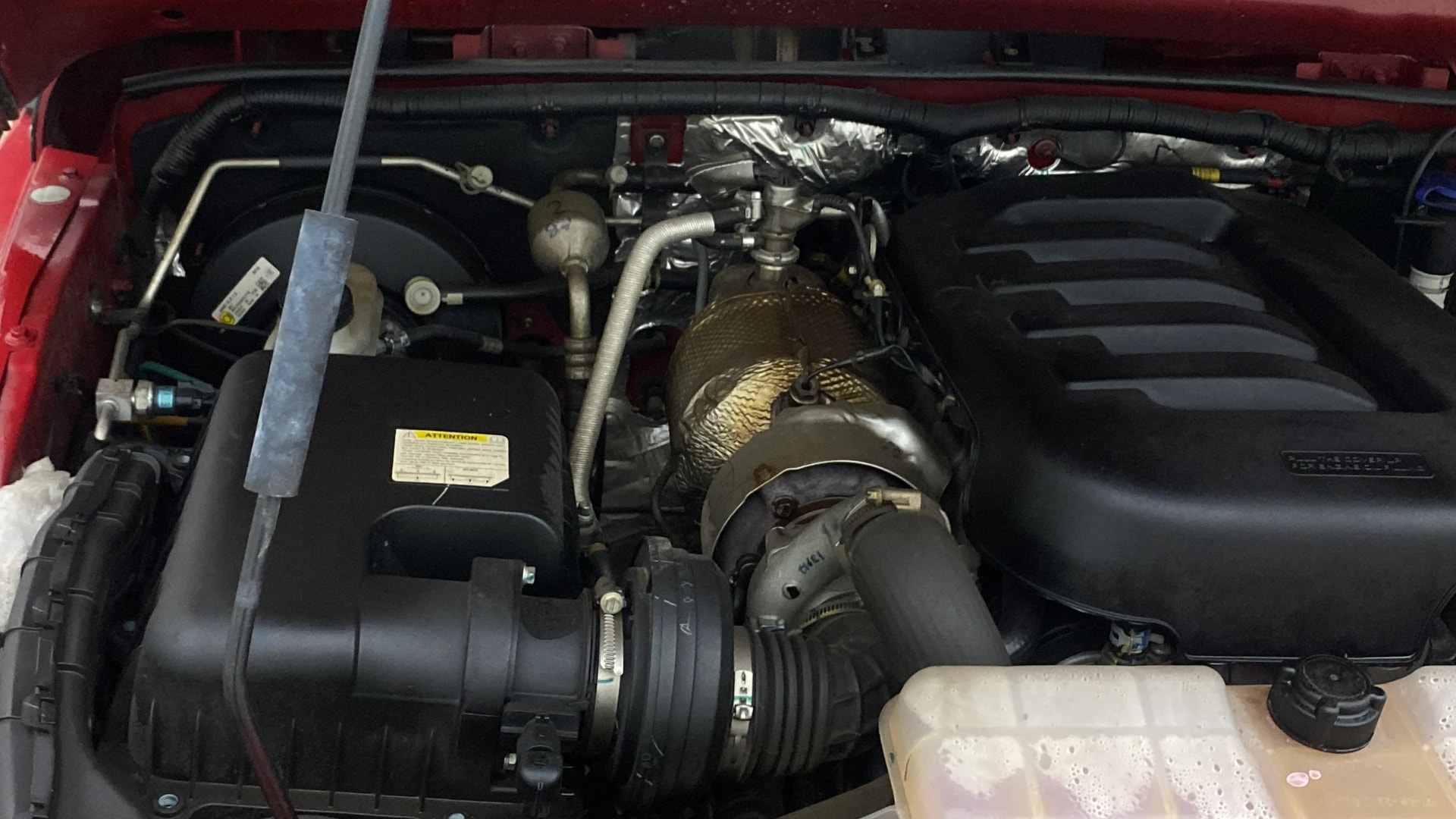 View 2022 Mahindra Thar AX Standard Manual Soft Top 6 Seater Image 3 Used 2022 Mahindra Thar AX Standard Manual Soft Top 6 Seater Image 3