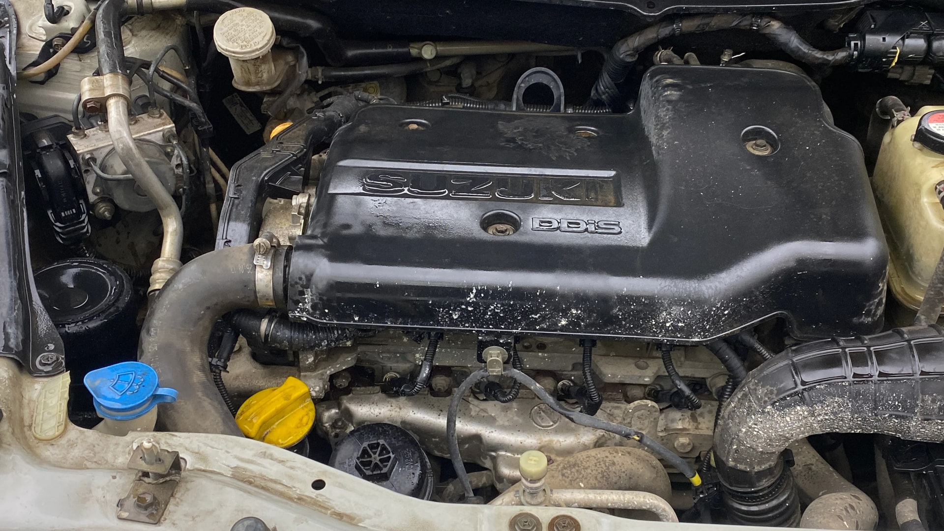 View 2017 Maruti Suzuki 1000 Base Variant Image 3 Used 2017 Maruti Suzuki 1000 Base Variant Image 3