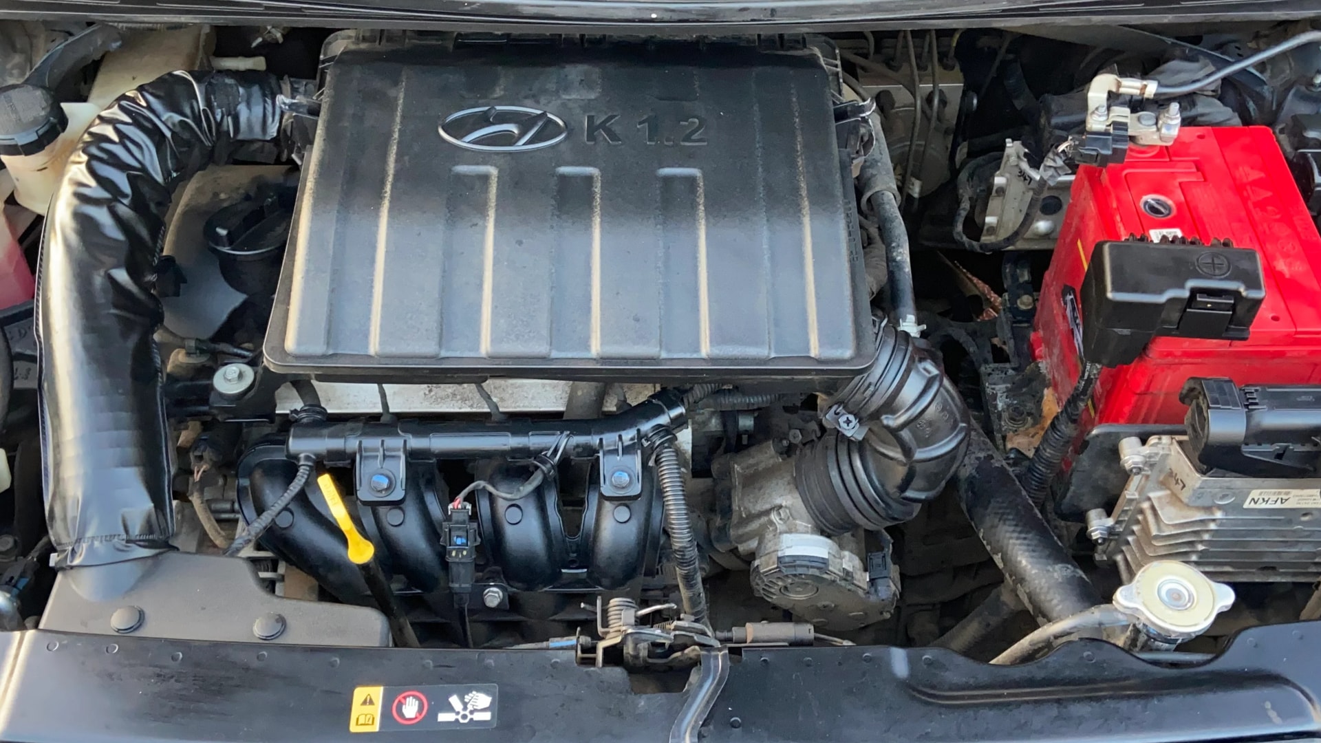 View 2023 Hyundai Grand i10 Nios Sportz Petrol AMT Image 42 Used 2023 Hyundai Grand i10 Nios Sportz Petrol AMT Image 42