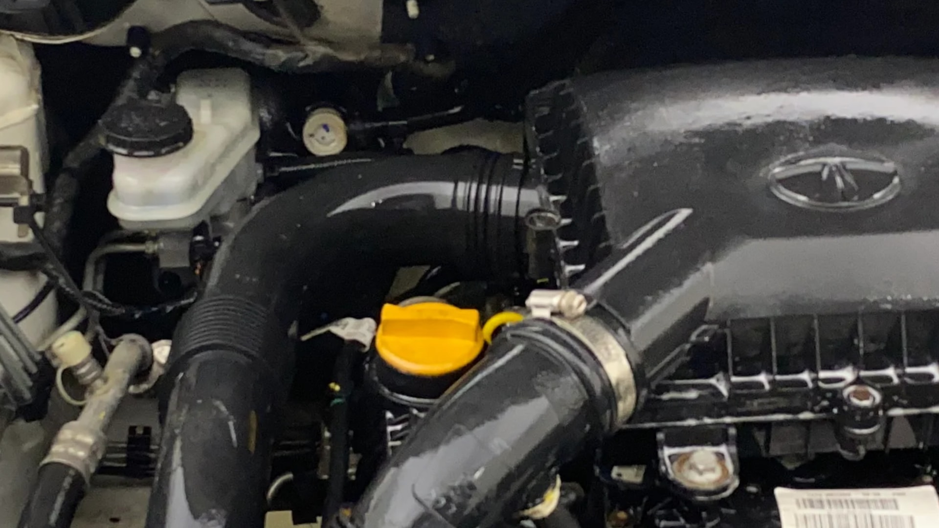 View 2021 Tata Nexon Revotron XE Image 3 Used 2021 Tata Nexon Revotron XE Image 3