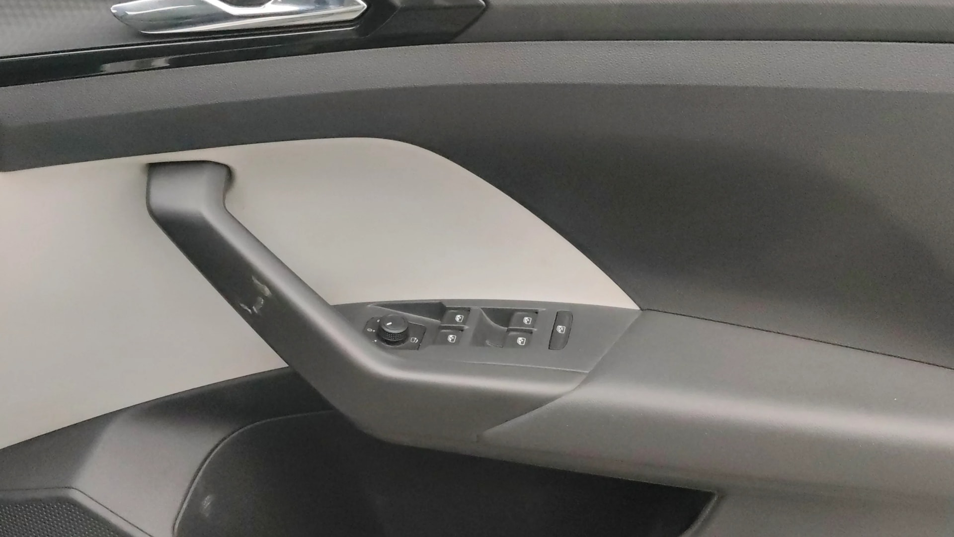 Used 2023 Skoda Kushaq Used 2023 Skoda Kushaq