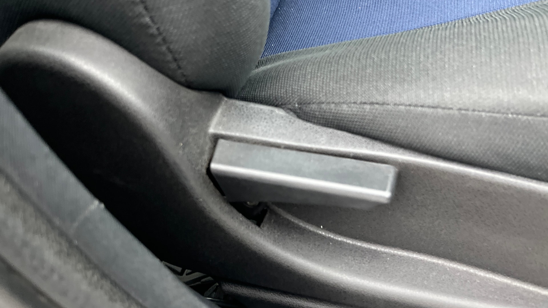 View 2019 Tata Nexon Revotron XM Image 10 Used 2019 Tata Nexon Revotron XM Image 10