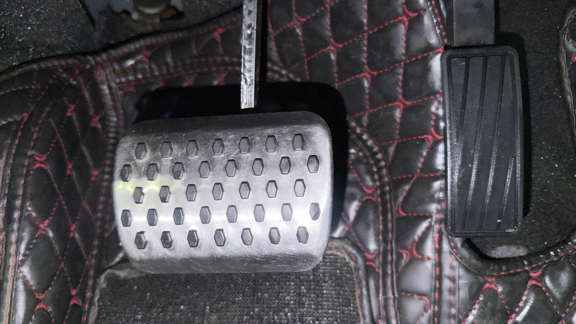 Used 2022 Mahindra XUV700 Used 2022 Mahindra XUV700