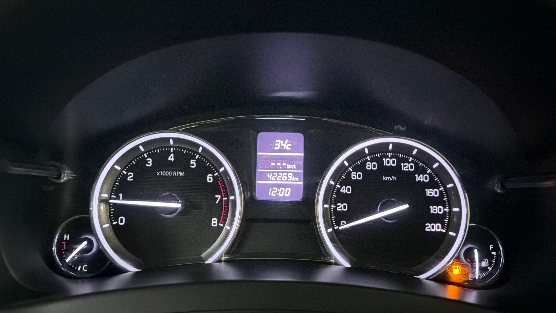 View 2017 Maruti Suzuki 1000 Base Variant Image 33 Used 2017 Maruti Suzuki 1000 Base Variant Image 33