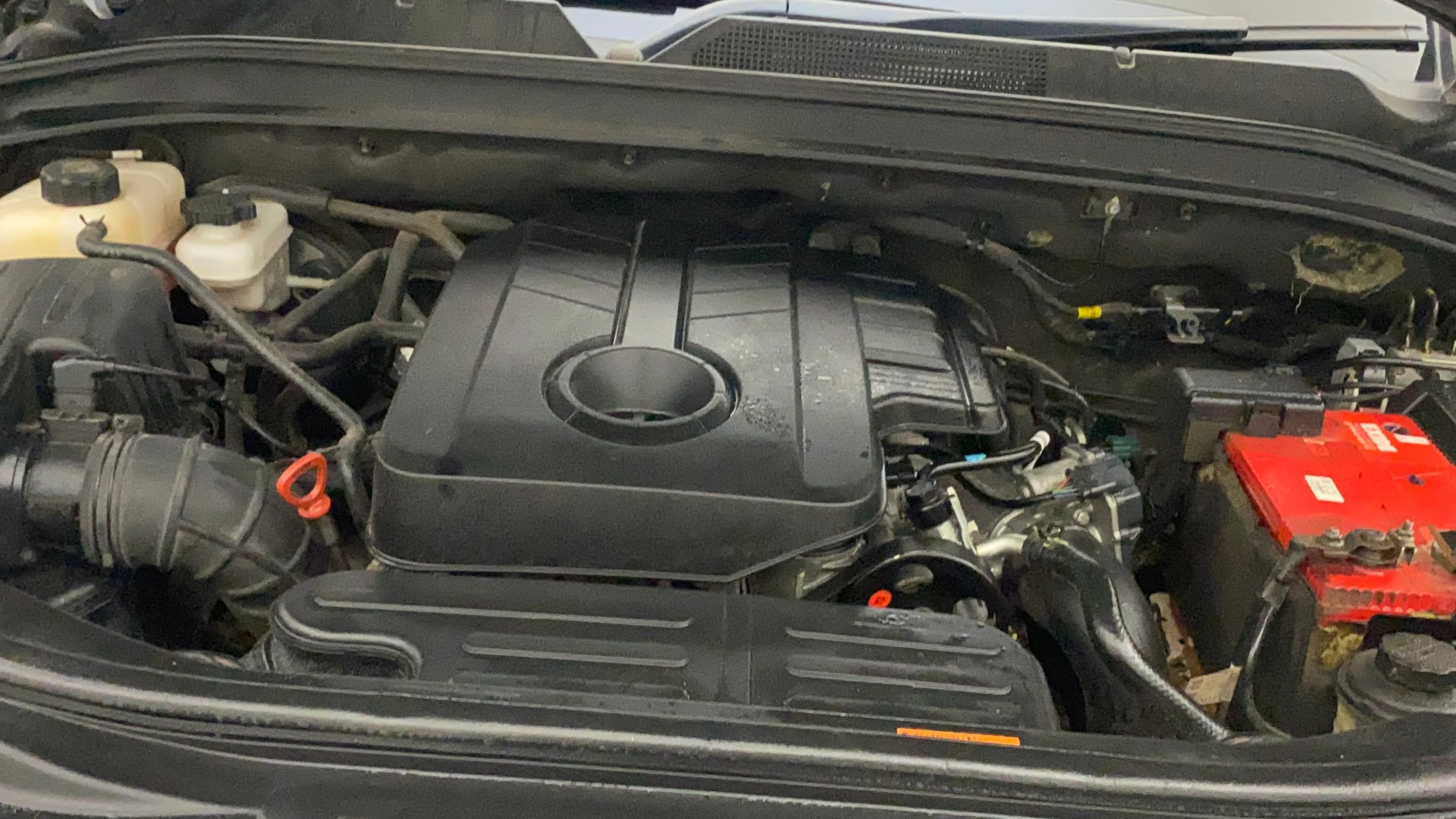 Used 2022 Mahindra Alturas G4 Used 2022 Mahindra Alturas G4
