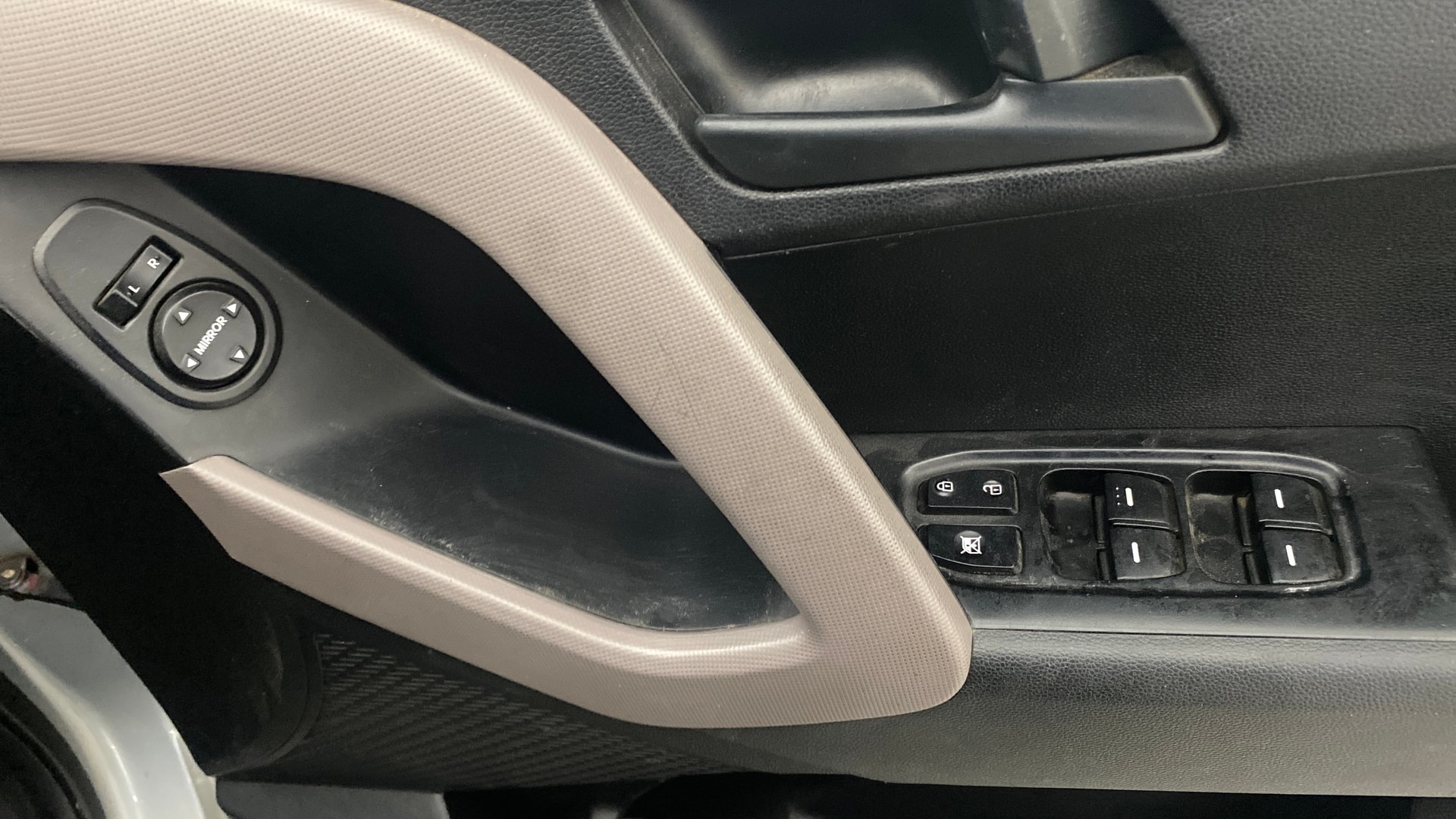 View 2019 Hyundai Creta 1.6 E Plus Petrol Image 32 Used 2019 Hyundai Creta 1.6 E Plus Petrol Image 32