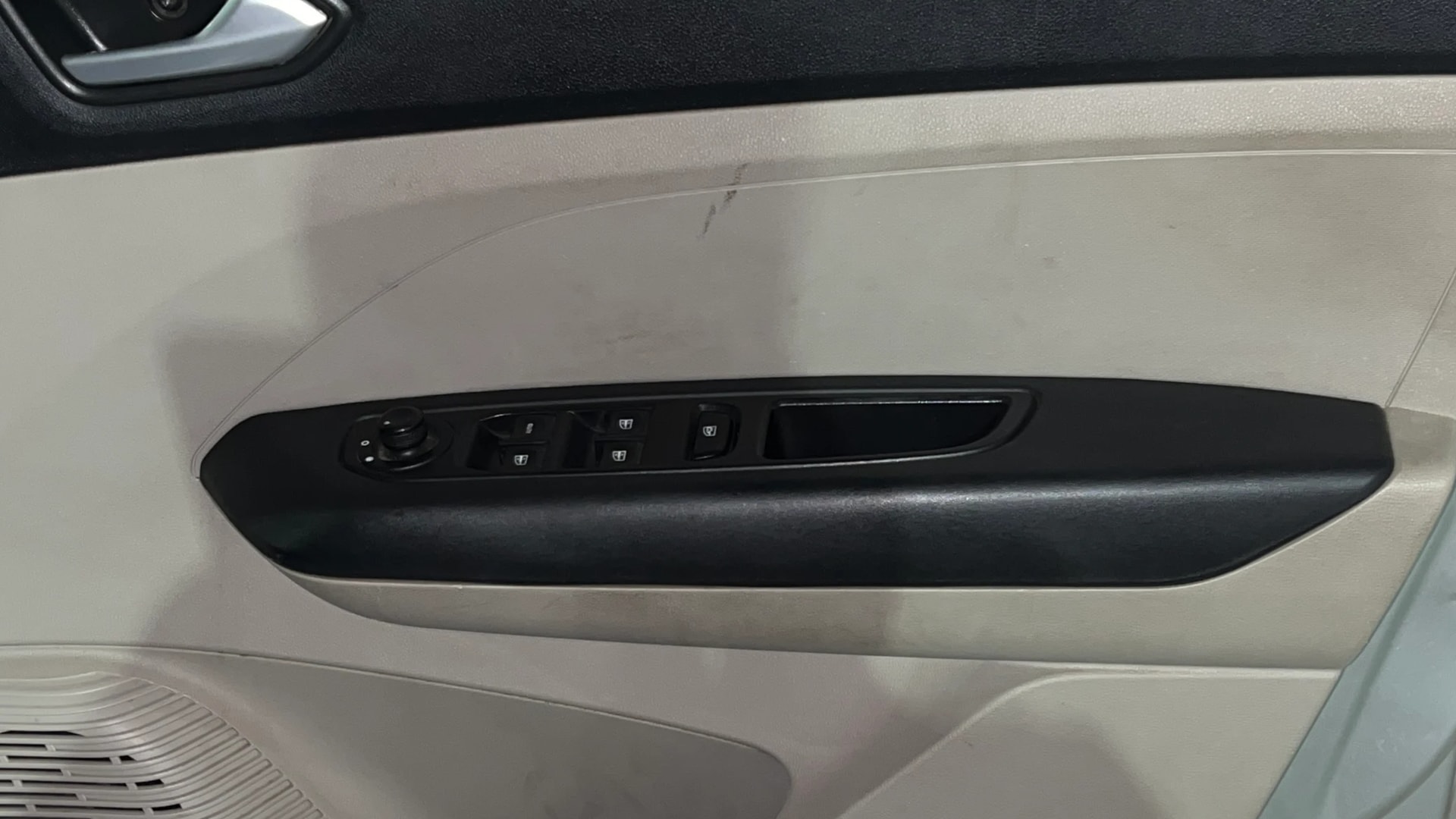 Used 2022 Renault Triber Used 2022 Renault Triber