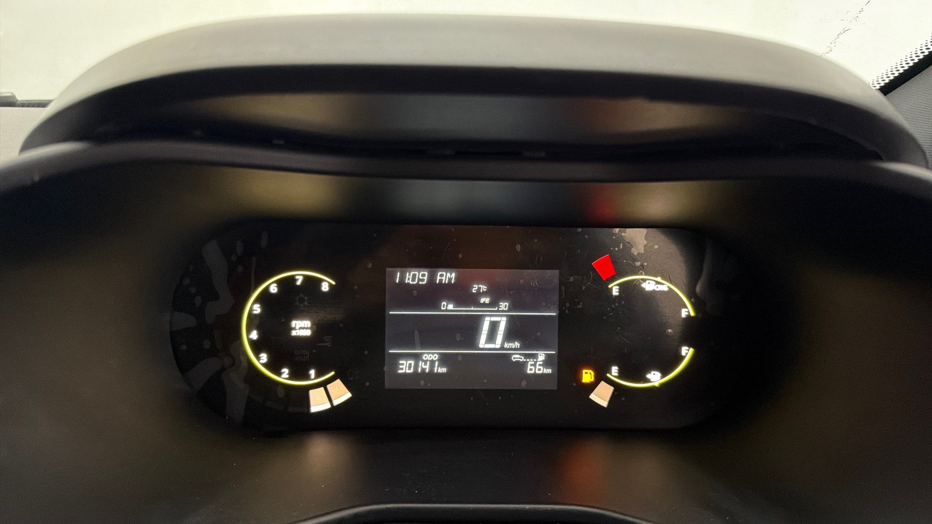 View 2025 Tata Nexon Revotron XE Image 34 Used 2025 Tata Nexon Revotron XE Image 34